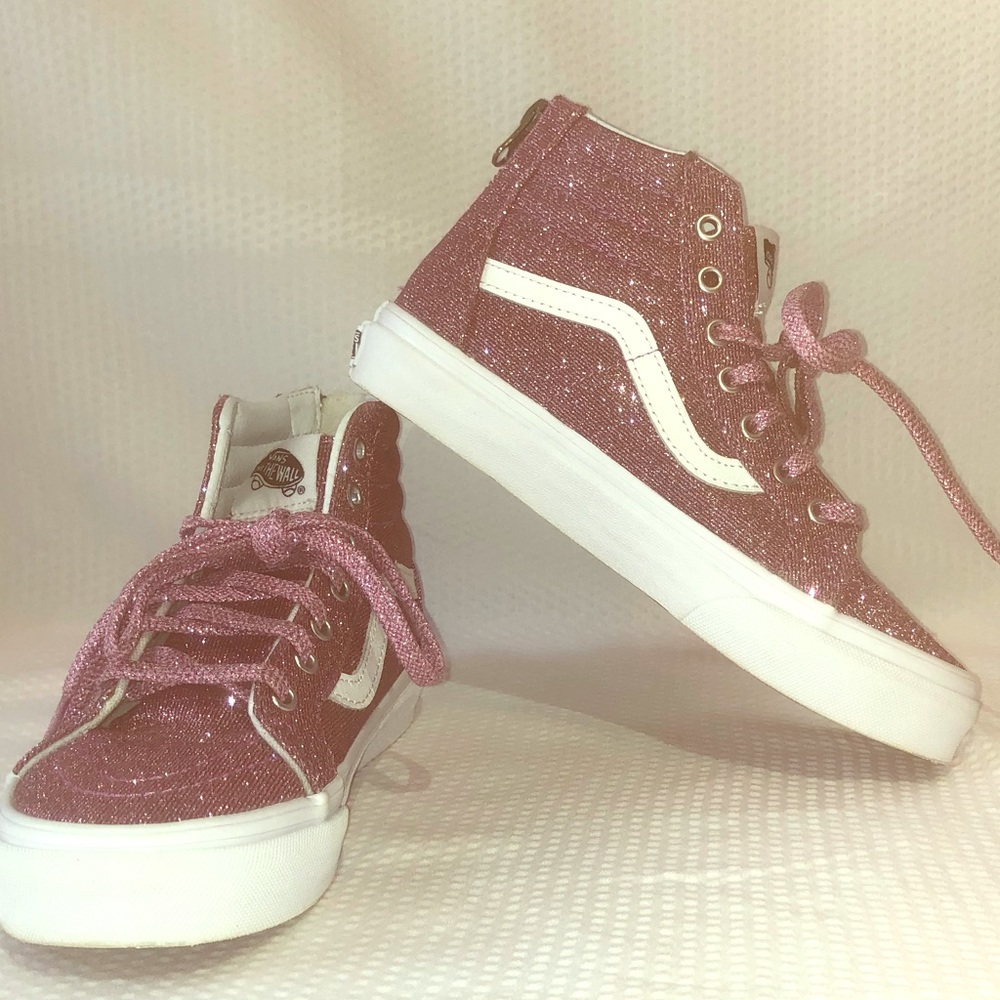 Girls can shoes